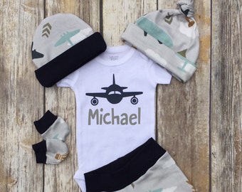 Airplane Plane Boys Coming Home Outfit, Personalized Baby Boy Outfit, Take Home Newborn Outfit, Baby Shower Gift, Boy Layette and Hat Set