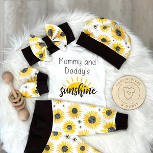 Sunshine Girl's Coming Home Outfit,  Mommy Daddy Newborn Baby Girl Outfit, Take Home Newborn Outfit, Girl Layette, Baby Shower Gift, Bee Set