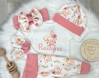 Girls Pig Piggie Coming Home Outfit, Personalized Girls Baby Set, Pig Custom Newborn Hospital,  Baby Shower Gift, Farm Country Girl Layette