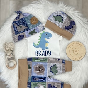 Dinosaur Baby Boys Coming Home Outfit, Personalized Baby Boy Outfit,  Newborn Boy Set, Baby Shower Gift, Embroidered Fabric look