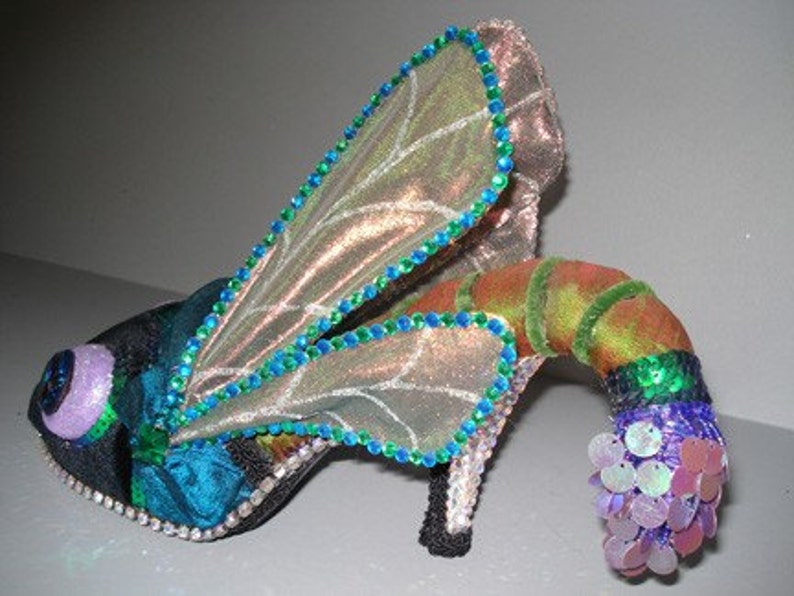 sculpture dragon fly shoe image 2