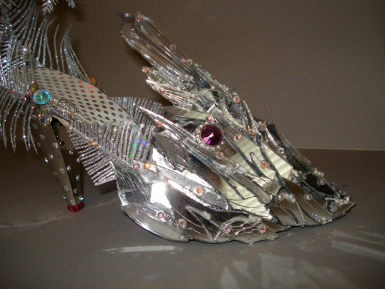 high heel shoe sculpture Vanity Fish image 4