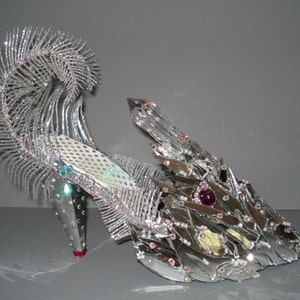 high heel shoe sculpture Vanity Fish image 1