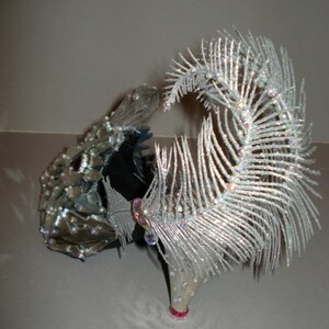 high heel shoe sculpture Vanity Fish image 3