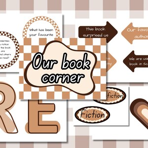 Könnte beinhalten: Ein Satz druckbarer Klassenzimmer-Schilder mit braunen und weißen karierten Hintergründen. Die Schilder zeigen Text wie "Unsere Bücherecke", "Was war dein Lieblingsbuch", "Dieses Buch hat uns überrascht", "Unser Lieblingsautor", "Wir verwenden dieses Buch im Unterricht", "Belletristik" und "RE".