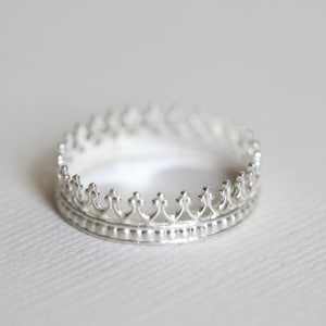 Princess ring, crown ring, dainty textured ring sterling silver ring image 1