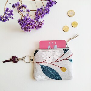 Monedero Llavero hojas en tela canvas | Compacto y funcional, cremallera  | Cartera flores regalo mujer | Pequeño y práctico  | Hecho a mano