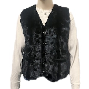 Men’s Black Diamond Mink Fur Vest – Real Mink Button-Up Waistcoat – Vintage Formalwear or Street Style Layer – Sculpted Luxury Fur