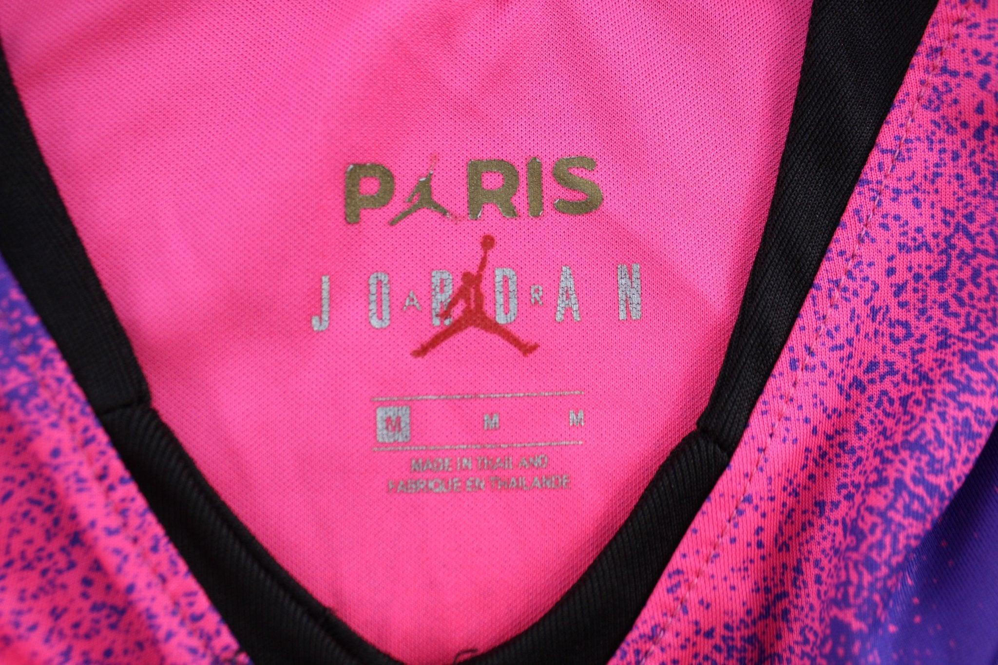 ジョーダン パリサンジェルマン ジャージ L コラボ 刺繍ロゴ ジョーダン パリサンジェルマン ジャージ L コラボ 刺繍ロゴ 2025年