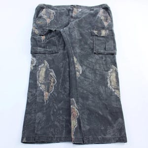 Mossy Oak Camo Cargo Pants - ThriftedThreads.com