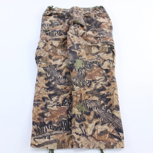 Mossy Oak Camo Cargo Pants - ThriftedThreads.com