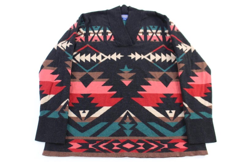 Women's Pendleton Aztec Patterned LS Shirt - ThriftedThreads.com