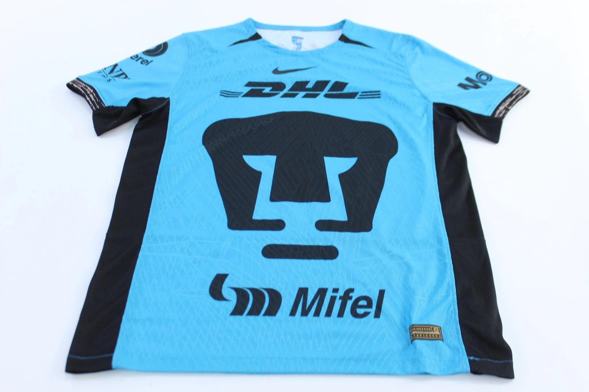 Nike Center Swoosh Logo Pumas UNAM Blue & Black Soccer Jersey - Etsy