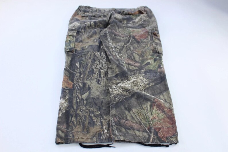 Mossy Oak Camo Cargo Pants - ThriftedThreads.com
