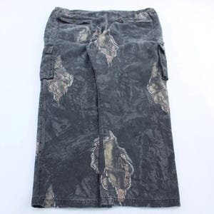 Mossy Oak Camo Cargo Pants - ThriftedThreads.com