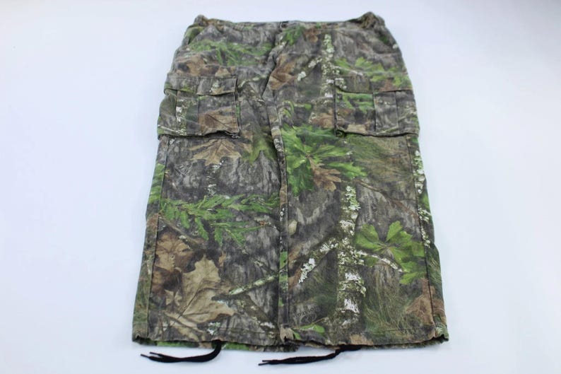 Mossy Oak Obsession Camo Pants - ThriftedThreads.com