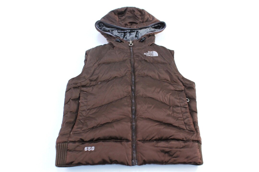 Damen The North Face 550 bestickte braune Kugelweste