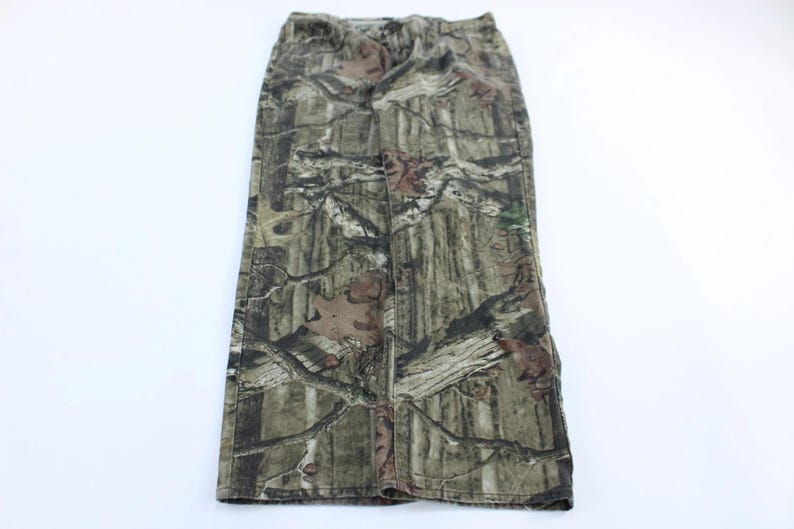 Mossy Oak Denim Camo Pants - ThriftedThreads.com