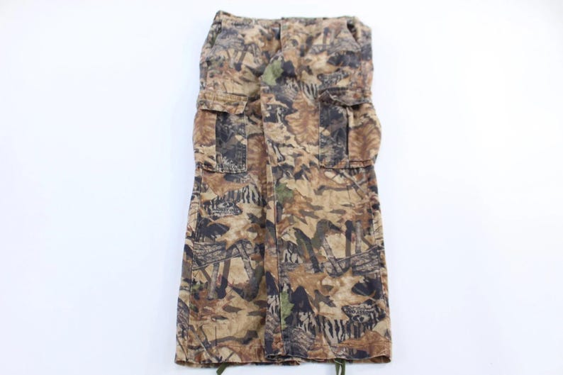 Mossy Oak Camo Cargo Pants - ThriftedThreads.com