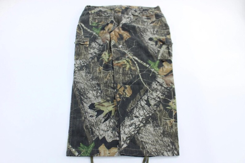 Mossy Oak Camo Cargo Pants - ThriftedThreads.com