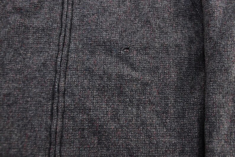 Vintage Pendleton Woolen Mills Grey & Green Zip Up Jacket - ThriftedThreads.com