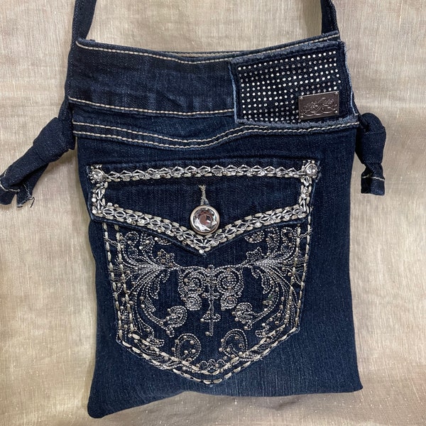 Bling bling girl purse iPhone purse beaded   Diamonds shape Upcycled blue jean purse 4 pockets Upcycled Denim jean, unique gift