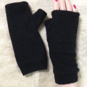 212 size Small woman black short cashmere fingerless gloves black half gloves upcycled Cashmere gloves no finger  Mittens Wrist Warmers