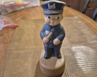 Vintage Kreide, Gipsschutzpolizist, Figur 16,5 cm groß