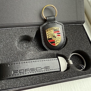 Porsche Crest Keyring Key Chain Leather Exquisite Set Gift Box
