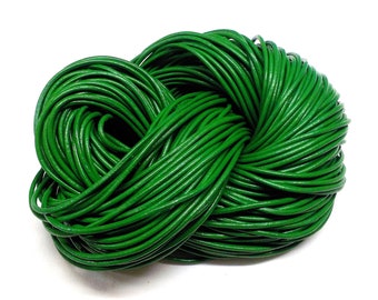 Grüne Echt Lederschnur 2 mm, Griechische Hochwertige Lederschnur, Sehr Weiche 2 mm Lederschnur - 2 Yards / 1,85 m ca.