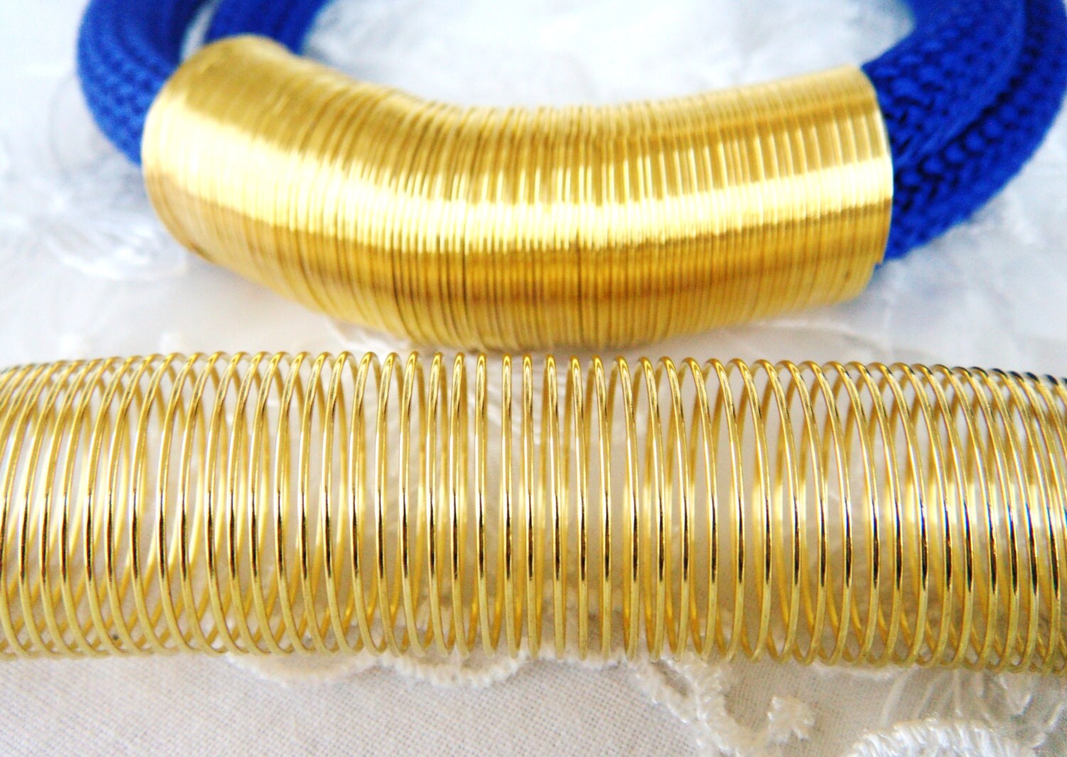 Filo Porta Perline Memory Wire Placcato Oro – 5 Oz, Circa 99 Anelli Per Anelli E Bracciali