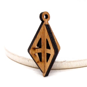 3D Rhombus Wooden Pendant, 3D Geometric Wood Pendant, Laser Cut Rhombus Wood Pendant, Natural Wood Large Rhombus Pendant, 40x28mm - 1 set