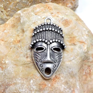 Silver African Mask Pendant, African Traditional Mask, Ethnic Pendant, Tribal Face Pendant, Greek Casting, People Pendant, 20x30mm - 1 piece