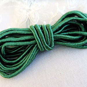 Green Wrapped Silk Satin Cord, Soutache Wrapped Thread Cord 2,5mm, Rope Cord- 2 Yards/  1,84m approx.(1 piece)
