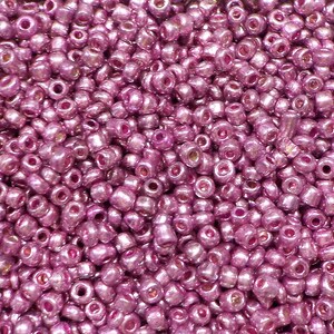 Glass Seed Round Beads size 8/0, Purple Metallic Coloured Seed Beads, Tiny Beads, Embroidery Jewelry Supplies, 3mm (Ø 0.9mm) - 980pcs/20g
