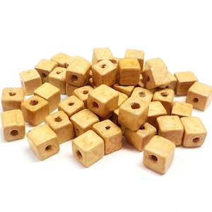 Square Wooden Beads, Cube Wooden Beads, Wooden Spacers, Cubic Wooden Beads, Wood Beads 7x7mm/ Ø 3mm - 50 pcs