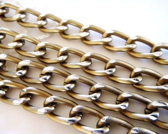 Bronze Curb Chain, Aluminum Diamond Cut Chain, Open Link Twisted Chain, Lightweight Chain 14x8.5x2.3mm - 3 Ft/0,90m approx.(1 piece)
