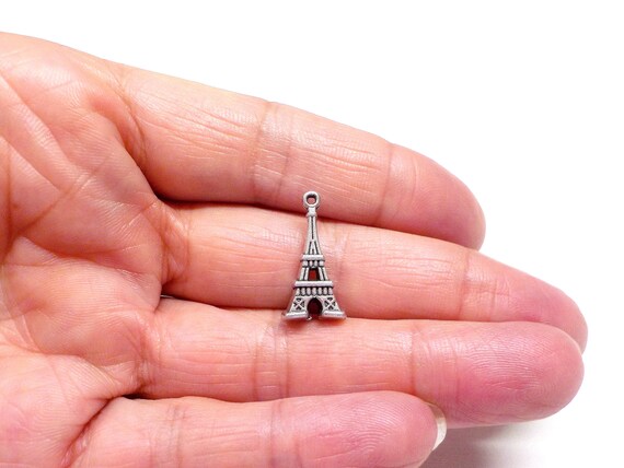 エッフェル塔チャーム、999シルバーメッキ3Dエッフェル塔ペンダント