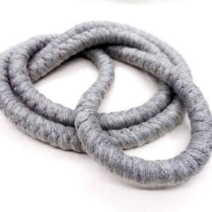 Cordino di cotone avvolto in filo grigio grigio, cavo avvolgente in fibra di corda rivestita, cavo avvolgente in tessuto in fibra, cordino semimorbido, 10-11mm - 1Yard / 92cm (1 pz)