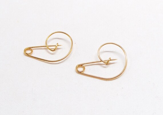 Charm holder brooch pin discount