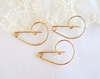 Gold Plated Safety Pin, Handmade Safety Pin Brooch, Charm Holder, Gold Brooch Pin, Gold Kilt Pin 33x23mm - 2pieces