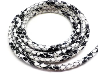 Black White Snake Print Cord Faux Leather Cord Vegan Snake Print Round Cord Embossed Nappa Stitched PU Leather Cord 5mm - 1Yard/ 92cm (1 pc)