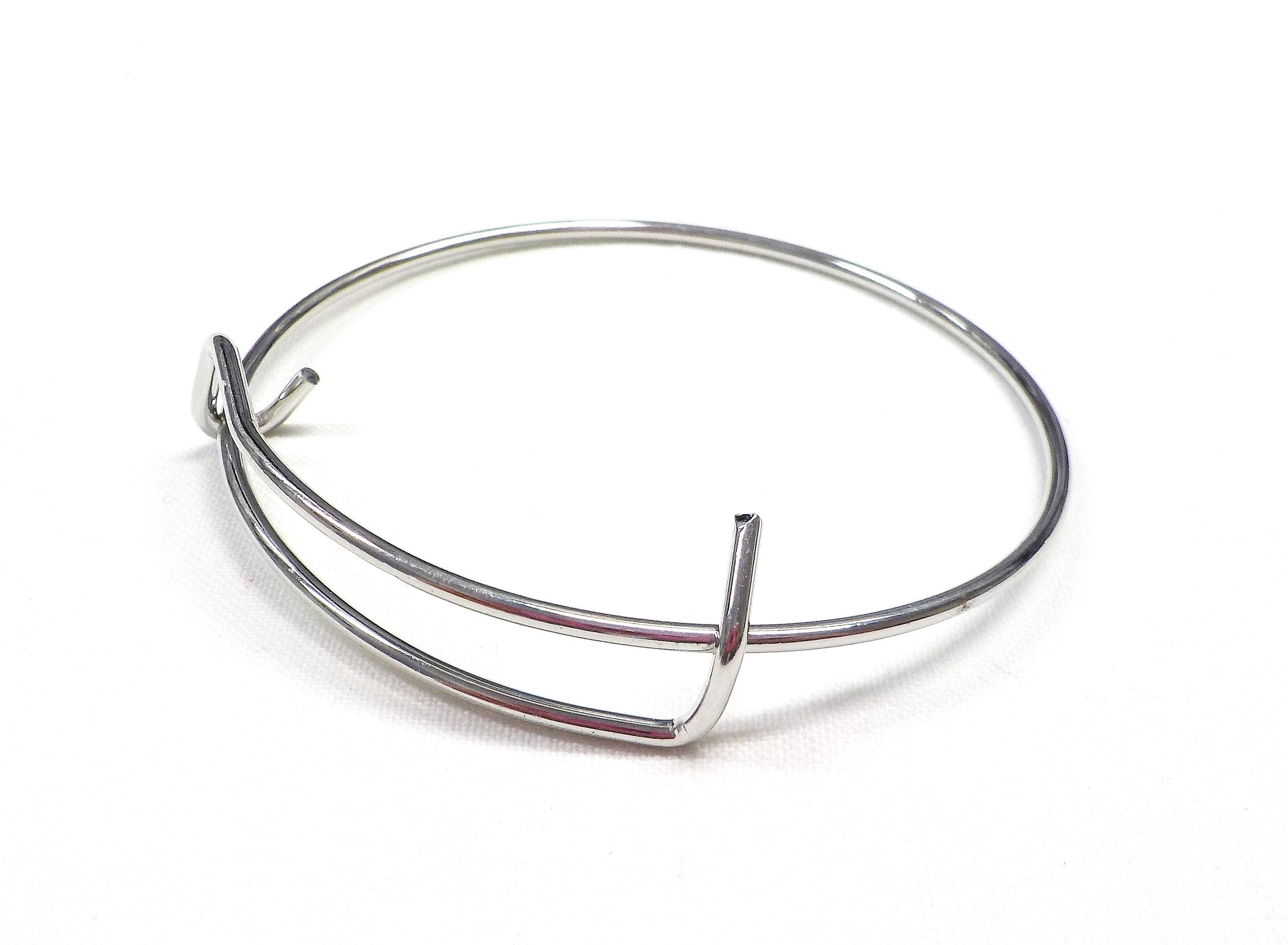 Rock Crystal Wired Adjustable Bangle