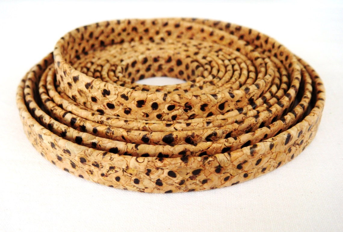 10mm Flat Cork Cord, Cobra Look Natural Brown, Vegan Cork Cord - 8 ...