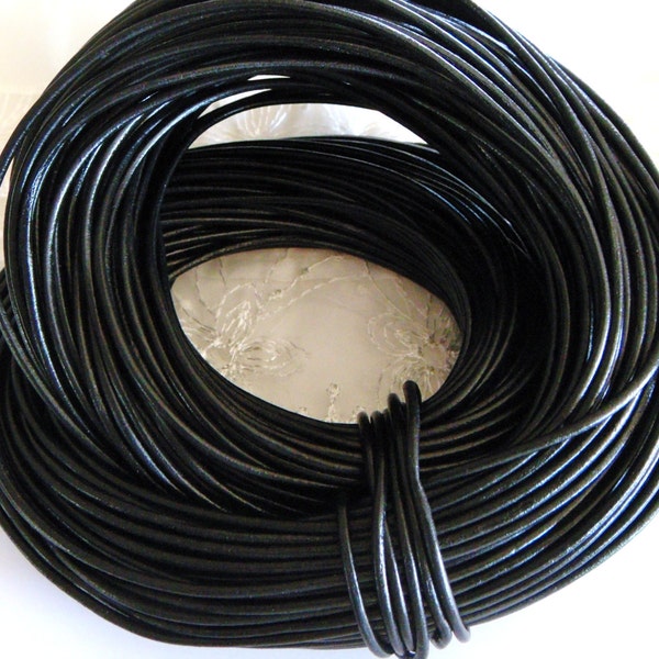 Noir véritable cordon en cuir rond 2mm, grec cordon en cuir haute qualité, très doux, 2mm cordon en cuir - 2 Yards /1,85 m env.