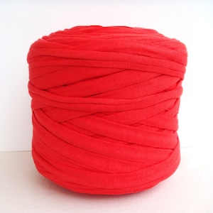 Bright Red T-Shirt Yarn, Cotton Fabric T-Shirt Tricot, Fabric Jersey Ideal for Necklaces, Bracelets, Rugs and Bags - 2.7m/3 yards (1 piece)