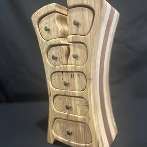 Jewelry box, bandsaw box, wood craft, trinket box, walnut wood, maple wood, women’s gift