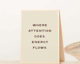 Impresión con cita inspiradora "Energía en crema y marrón", arte mural moderno, póster tipográfico, arte estético imprimible, descarga digital