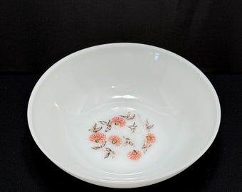 Szklanka Fire King White Milk z miską Fleurette o średnicy 8 cali