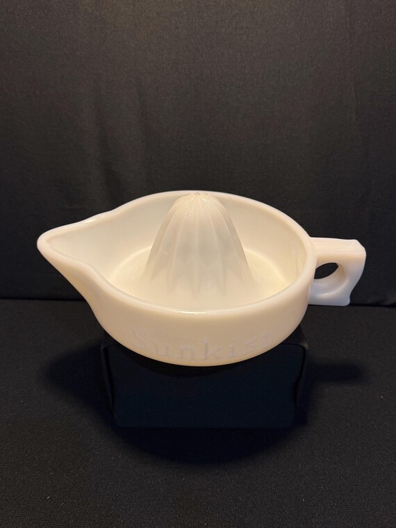 サンキストのミルクガラス ヴィンテージ サンキスト ホワイトミルクガラス ジュースリーマー